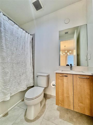 8108 NW 48th Terrace 8108, Doral, FL 33166