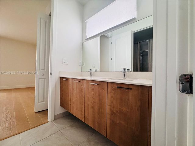 8108 NW 48th Terrace 8108, Doral, FL 33166