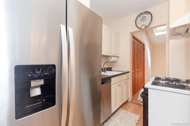2036 Hobart Avenue, Bronx, NY 10461