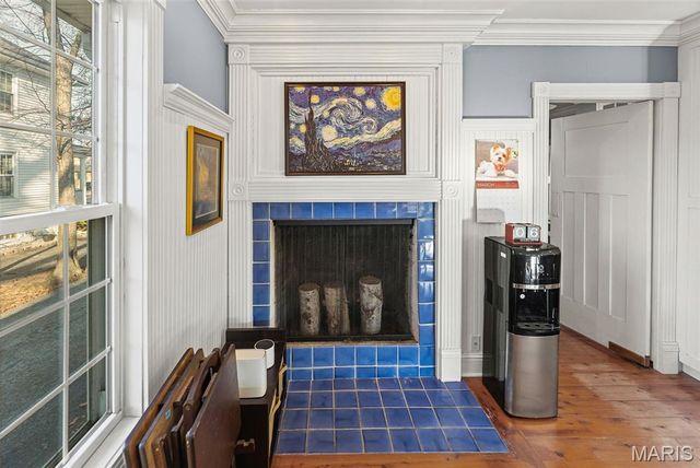 232 S 9th Street, Wood River, IL 62095