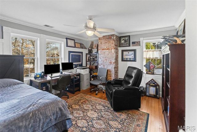 232 S 9th Street, Wood River, IL 62095