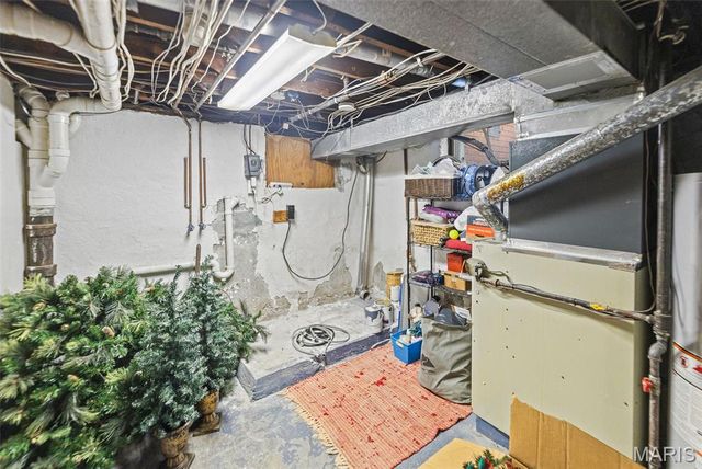 232 S 9th Street, Wood River, IL 62095