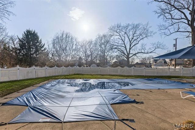 232 S 9th Street, Wood River, IL 62095