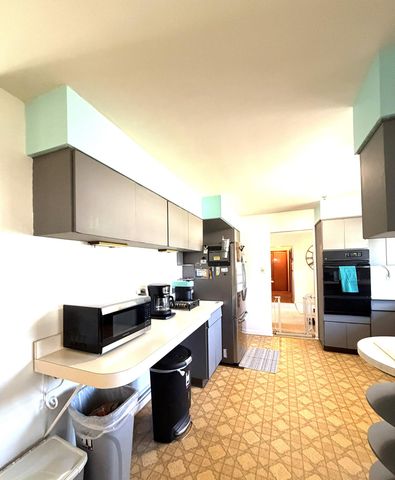 5451 Marcella Road, Merrillville, IN 46410