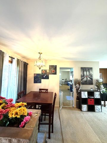 5451 Marcella Road, Merrillville, IN 46410