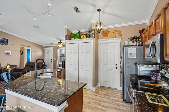 2941 Denver Avenue SE, Palm Bay, FL 32909