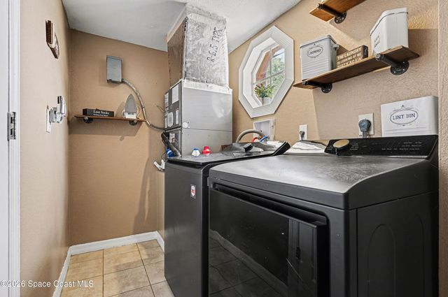 2941 Denver Avenue SE, Palm Bay, FL 32909