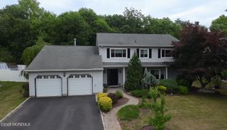 18 Erin Lane, Old Bridge, NJ 08857