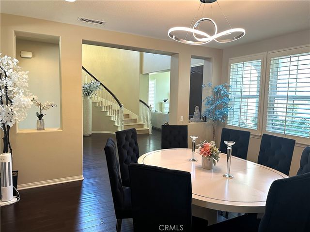 20420 Via Urbino, Porter Ranch, CA 91326