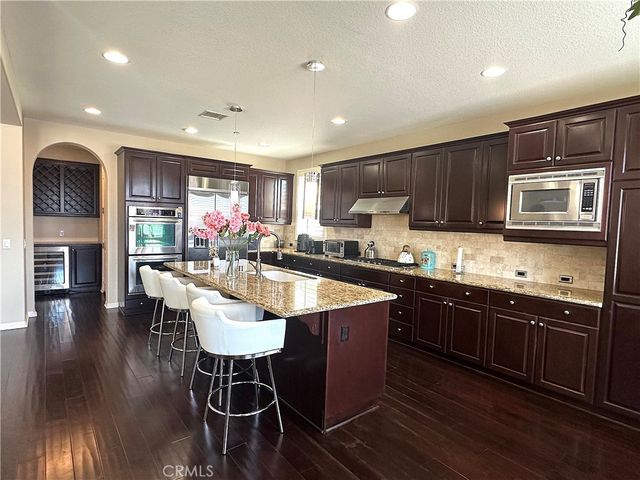 20420 Via Urbino, Porter Ranch, CA 91326