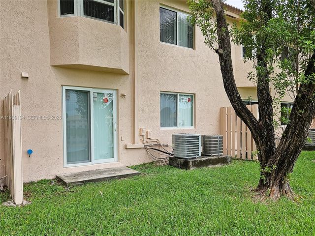 2651 SE 12th Rd 105, Homestead, FL 33035