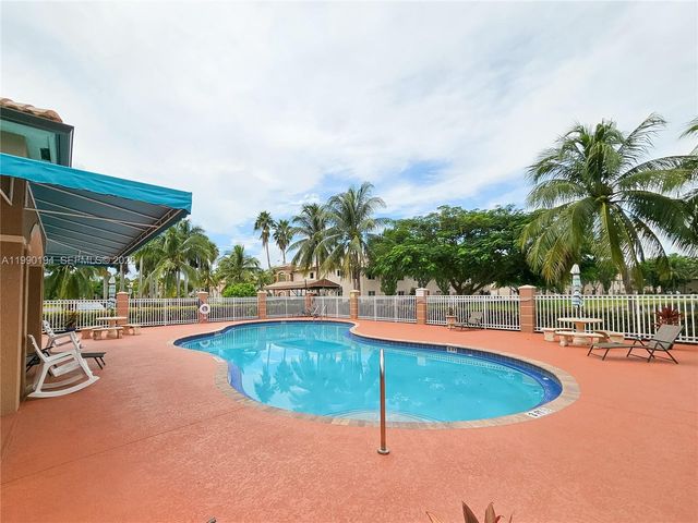 2651 SE 12th Rd 105, Homestead, FL 33035