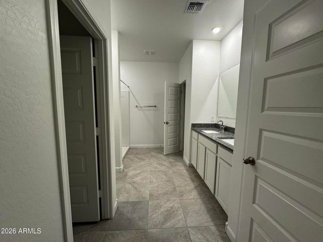 5835 E Freesia Lane, San Tan Valley, AZ 85140