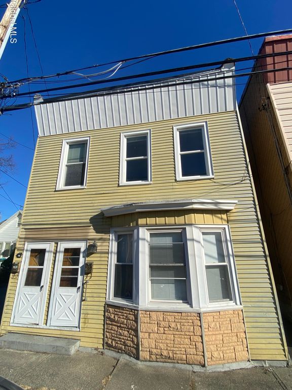 128-130 Congress Street, Cohoes, NY 12047