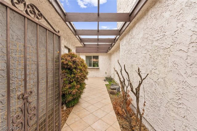 3116 Sonata Drive, Las Vegas, NV 89121