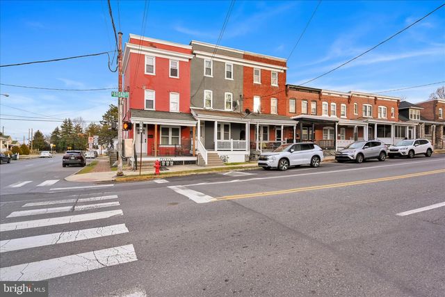 153 N BROAD ST, Lancaster, PA 17602