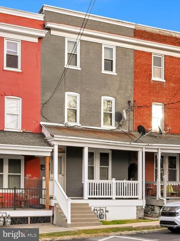 153 N BROAD ST, Lancaster, PA 17602