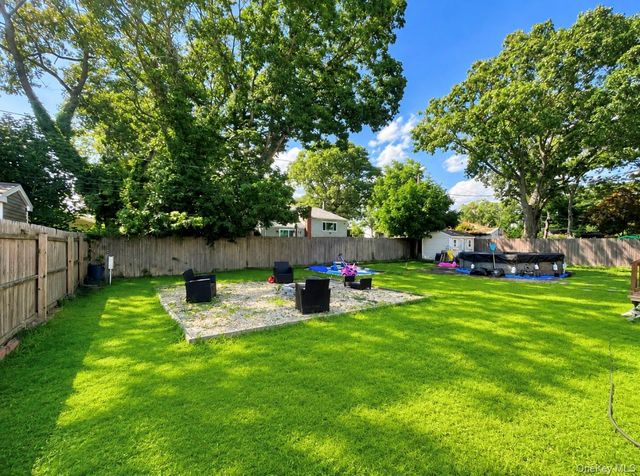 16 Belair Road, Selden, NY 11784