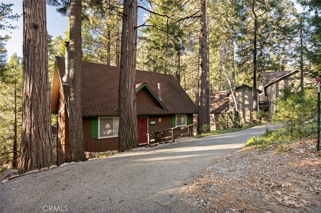 27390 Oakwood, Lake Arrowhead, CA 92352