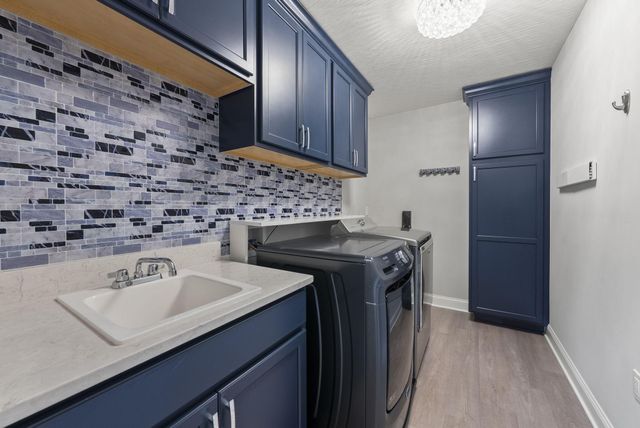 7675 Falcon Hill Court, Plain City, OH 43064