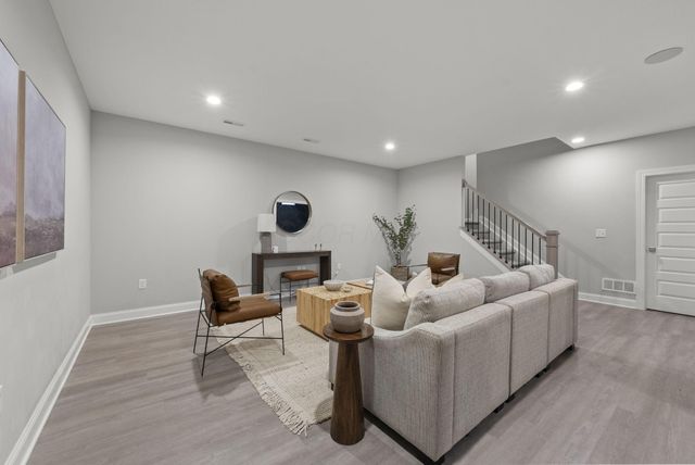 7675 Falcon Hill Court, Plain City, OH 43064