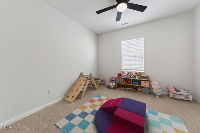 35 Hickory Hollow Circle, Youngsville, NC 27596