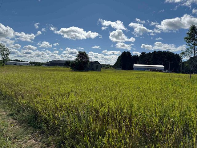 2878 S Us-131, Kalkaska, MI 49680