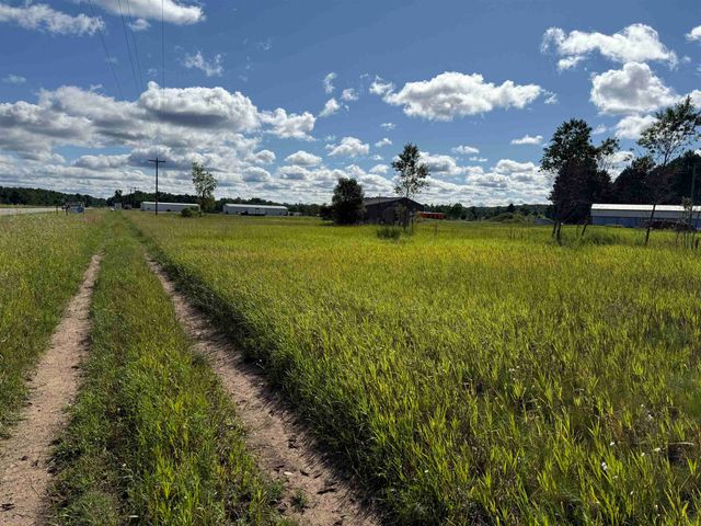 2878 S Us-131, Kalkaska, MI 49680