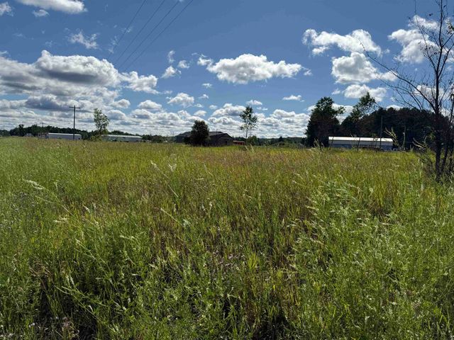 2878 S Us-131, Kalkaska, MI 49680