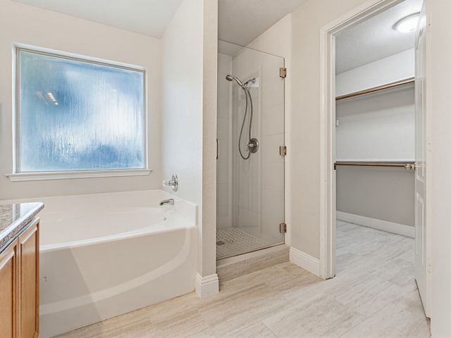 464 Maplegrove Road, Cedar Hill, TX 75104