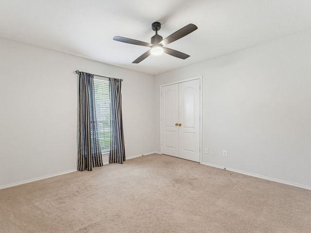 464 Maplegrove Road, Cedar Hill, TX 75104