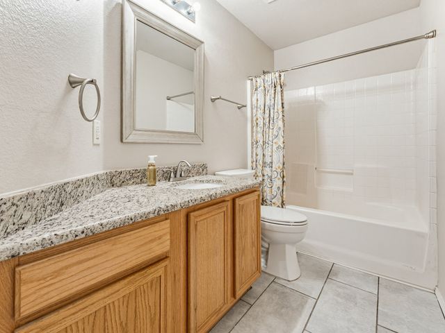 464 Maplegrove Road, Cedar Hill, TX 75104