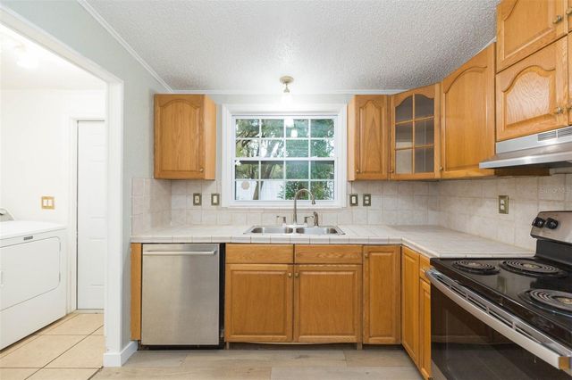 12628 FORT KING ROAD, Dade City, FL 33525