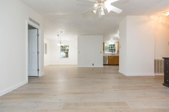 12628 FORT KING ROAD, Dade City, FL 33525