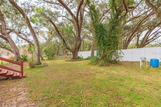 12628 FORT KING ROAD, Dade City, FL 33525