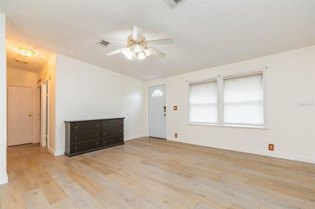 12628 FORT KING ROAD, Dade City, FL 33525