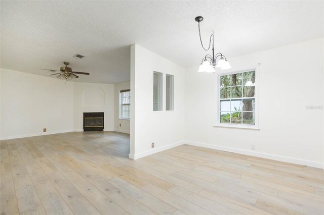 12628 FORT KING ROAD, Dade City, FL 33525