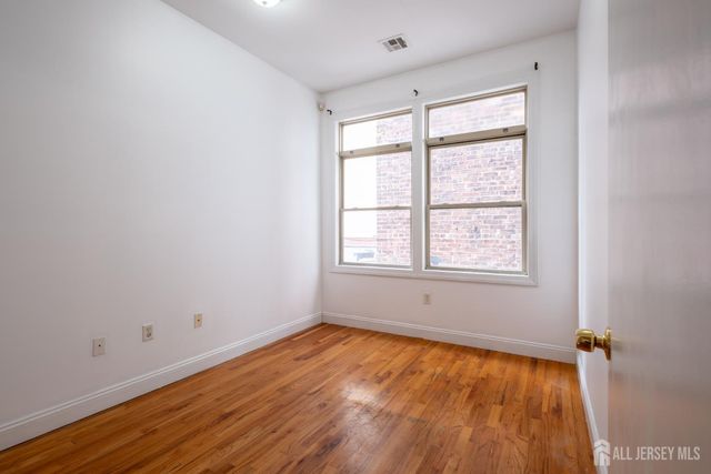378 George Street 1, New Brunswick, NJ 08901