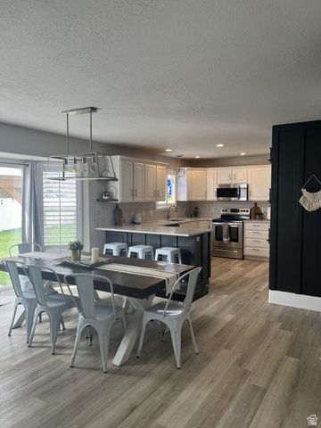 951 N RATTLER RD, Saratoga Springs, UT 84045