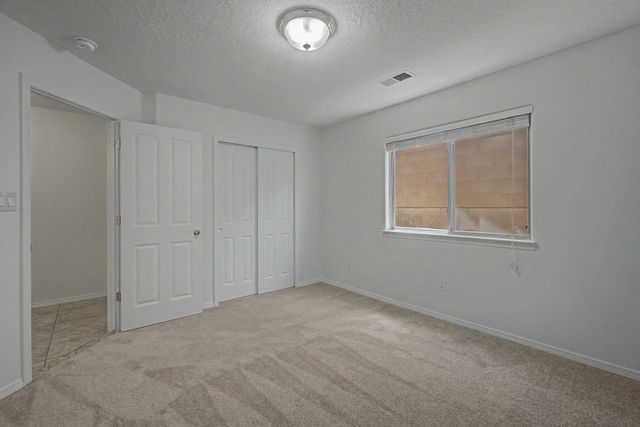 936 Loma Pinon Loop NE, Rio Rancho, NM 87144