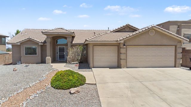 936 Loma Pinon Loop NE, Rio Rancho, NM 87144