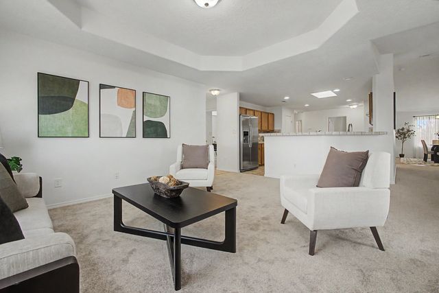936 Loma Pinon Loop NE, Rio Rancho, NM 87144
