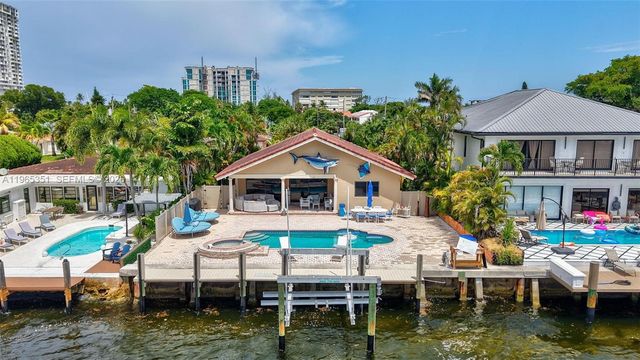 317 S Riverside Dr, Pompano Beach, FL 33062