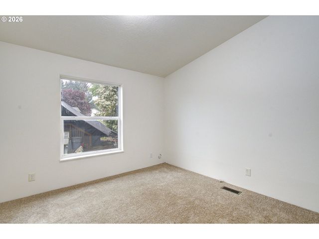 10400 Ne 72ND Ave 1, Vancouver, WA 98686