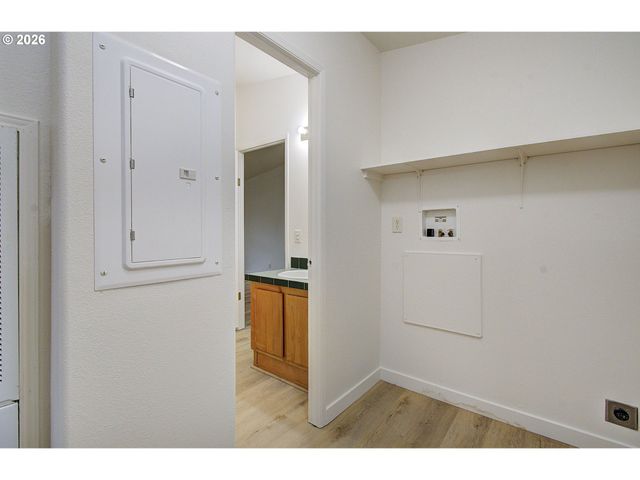10400 Ne 72ND Ave 1, Vancouver, WA 98686