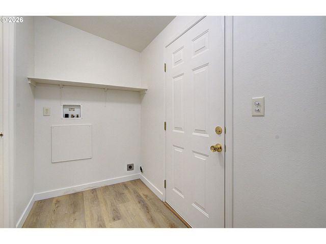 10400 Ne 72ND Ave 1, Vancouver, WA 98686