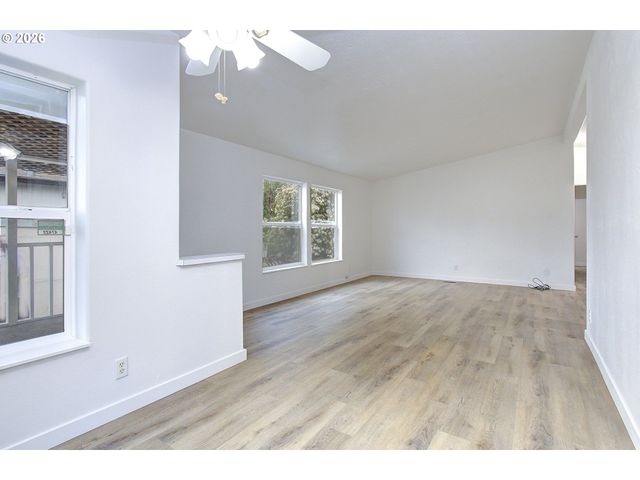 10400 Ne 72ND Ave 1, Vancouver, WA 98686