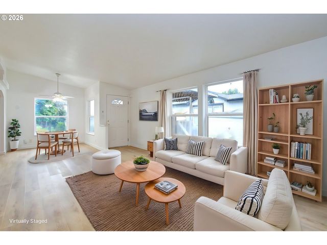 10400 Ne 72ND Ave 1, Vancouver, WA 98686