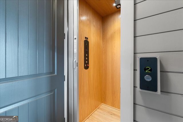 207 Utana Bluffs Trail, Ellijay, GA 30540