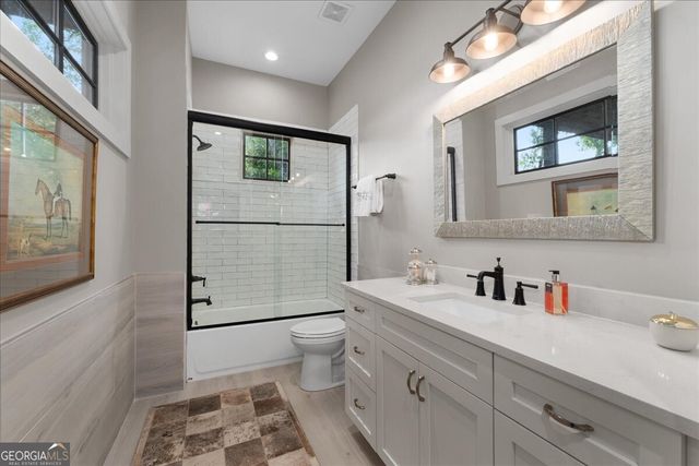 207 Utana Bluffs Trail, Ellijay, GA 30540